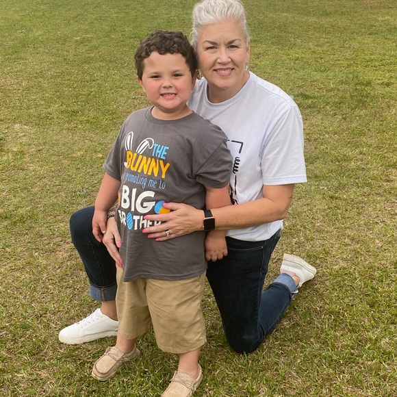 Meet your Posher, Gloria - Picture 3 of 15